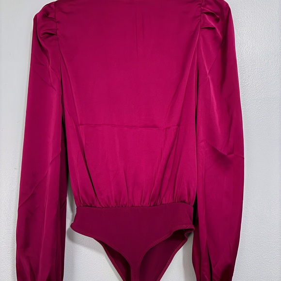 Express Magenta Satin Bodysuit NWOT - Picture 4 of 6